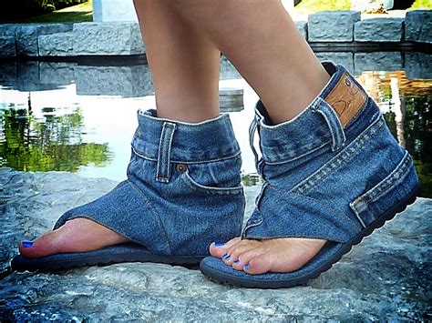 funny fake shoes|weirdest shoes of all time.